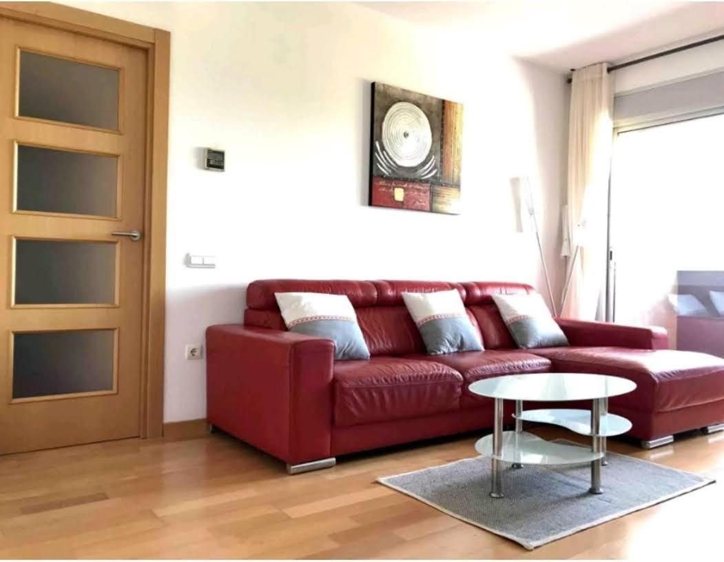 Merce Apartment Forum Barcelona Сан-Адриан-де-Бесос Экстерьер фото